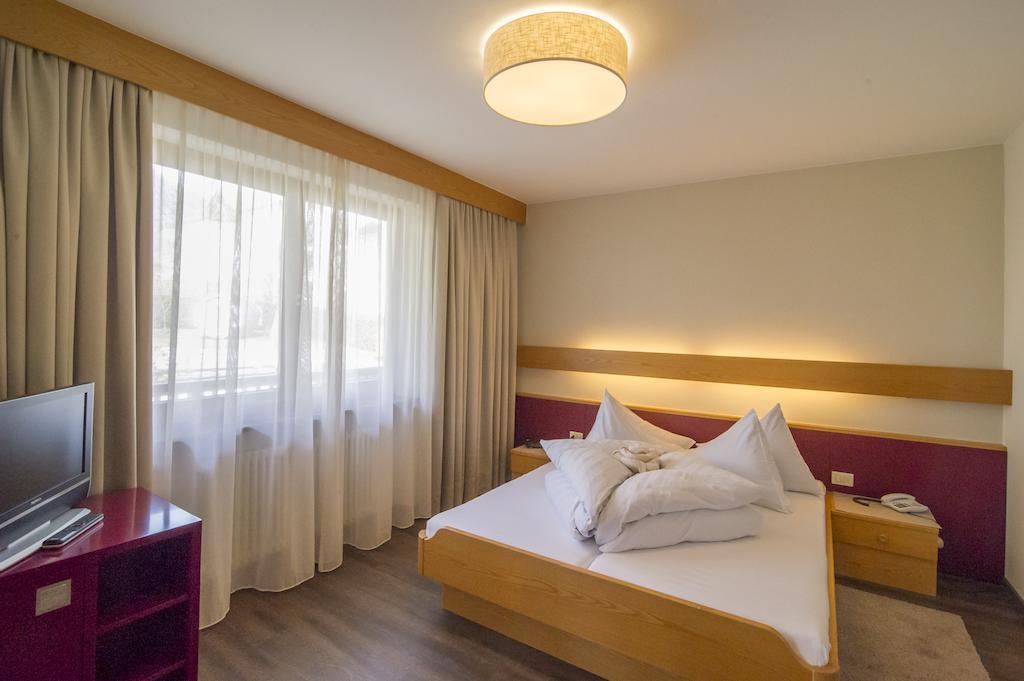 Garni Hotel Kessler Tirolo Dış mekan fotoğraf