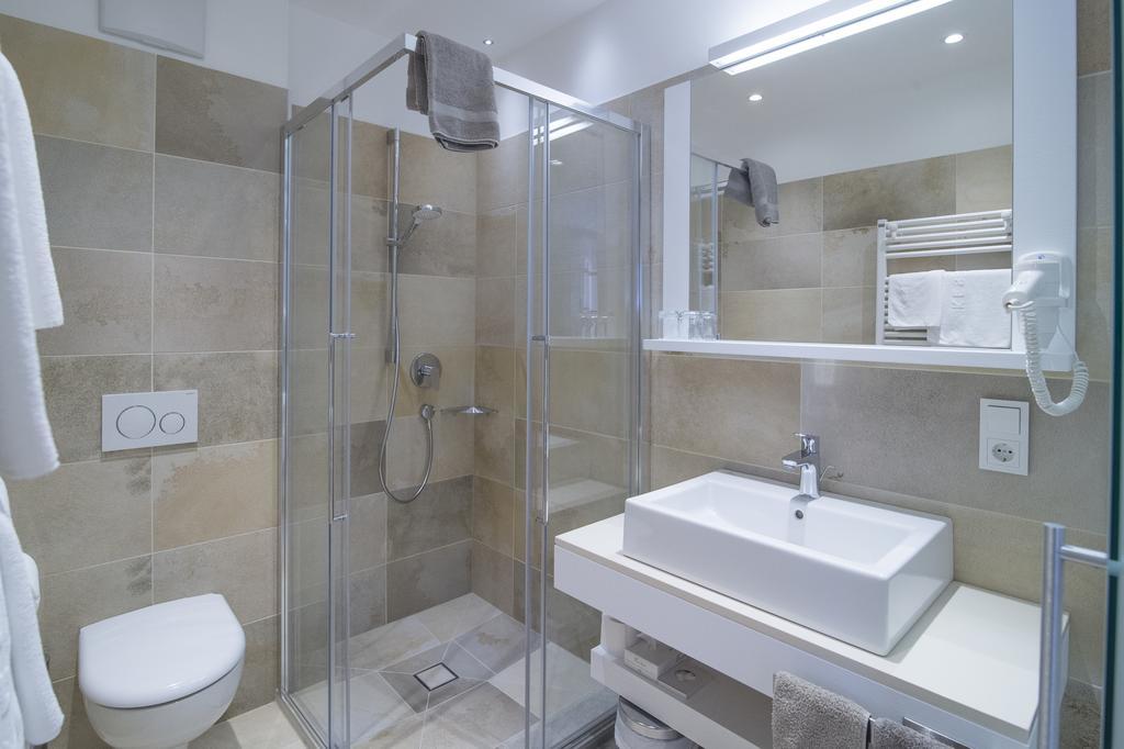 Garni Hotel Kessler Tirolo Dış mekan fotoğraf